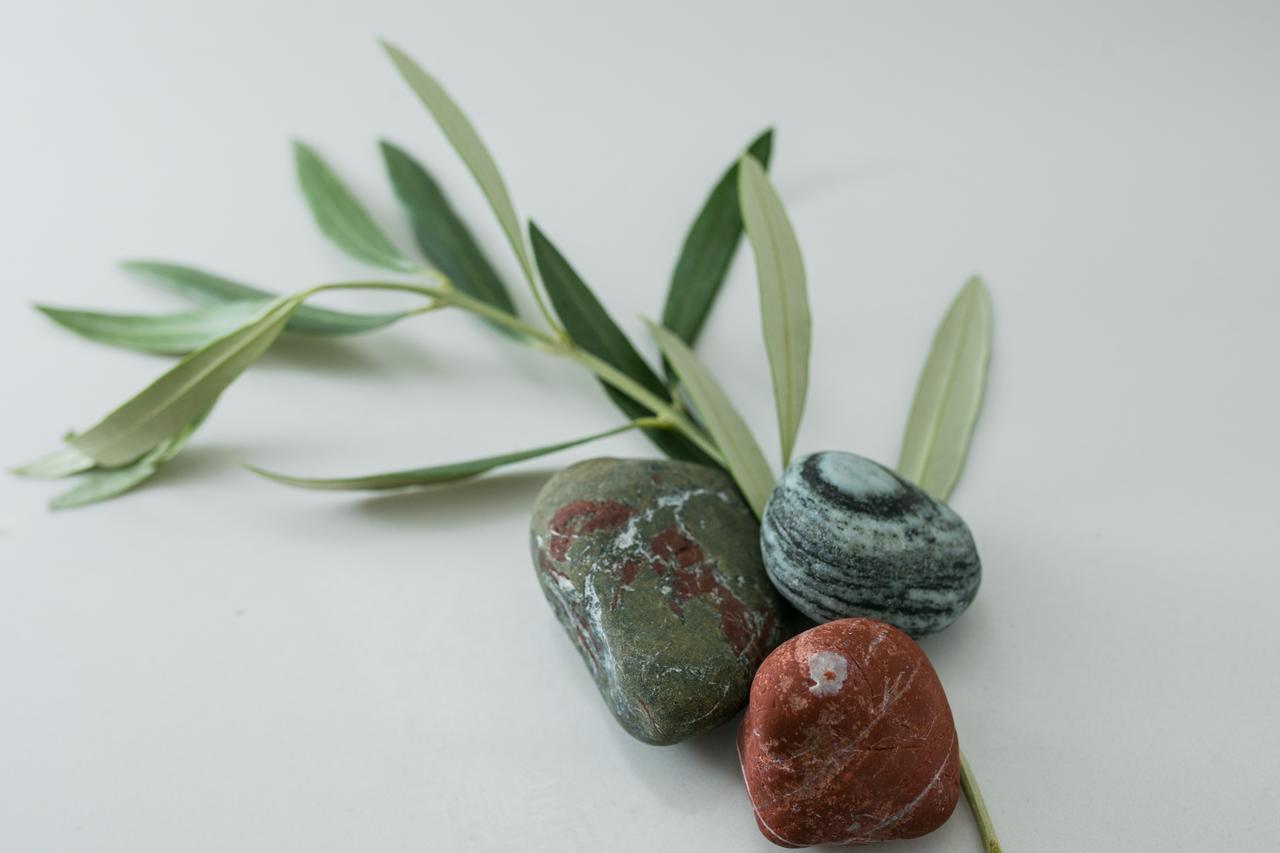 Olive Stone Gennadi